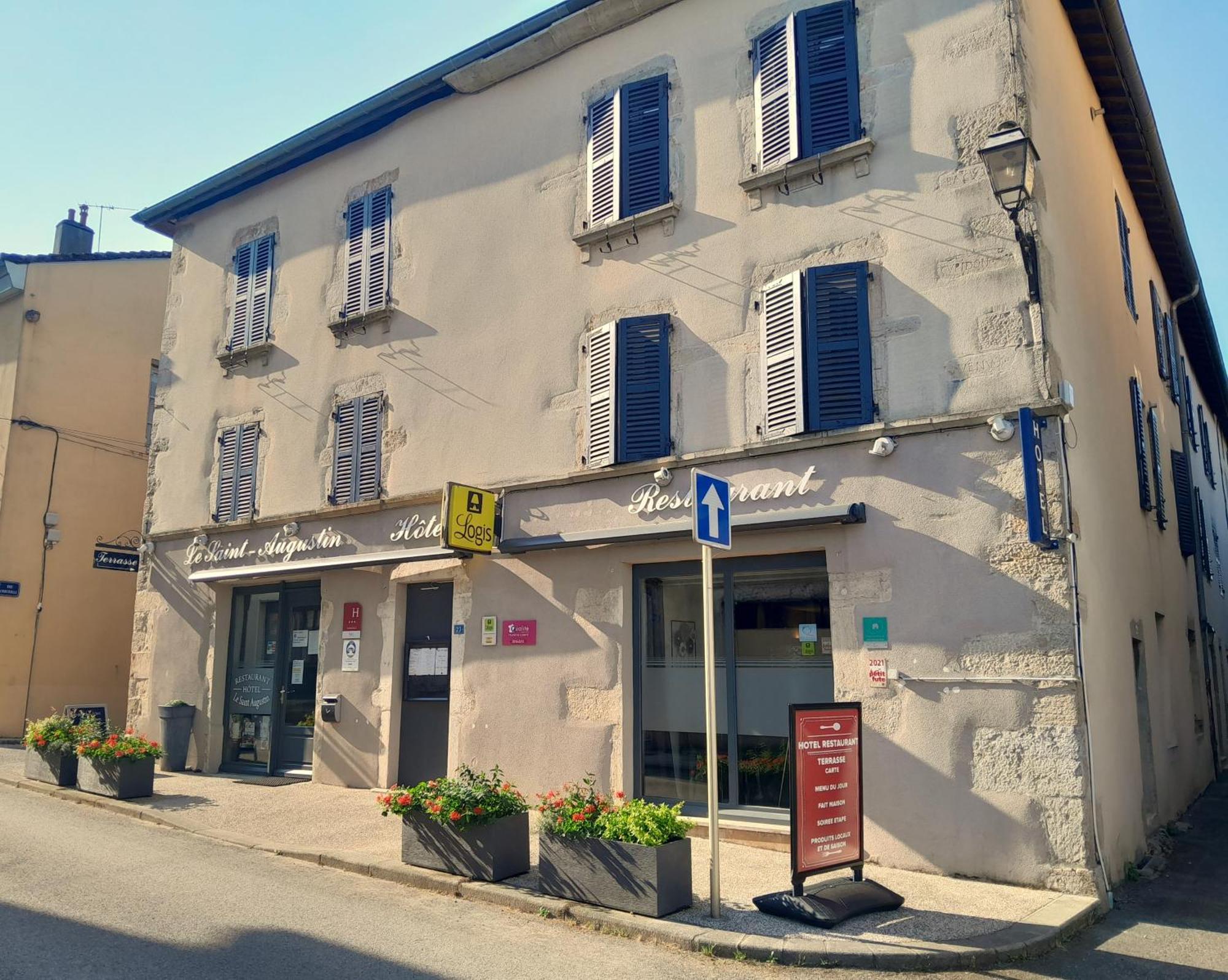 Hotel Restaurant Le Saint Augustin Exteriör bild